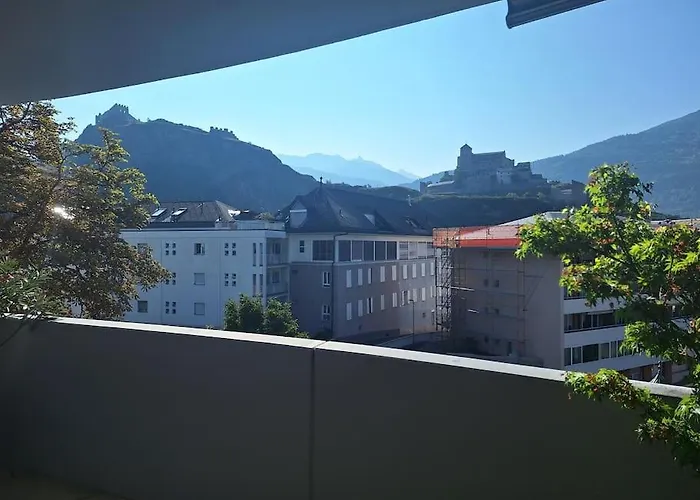 Centre De Avec Parking Apartamento Sion